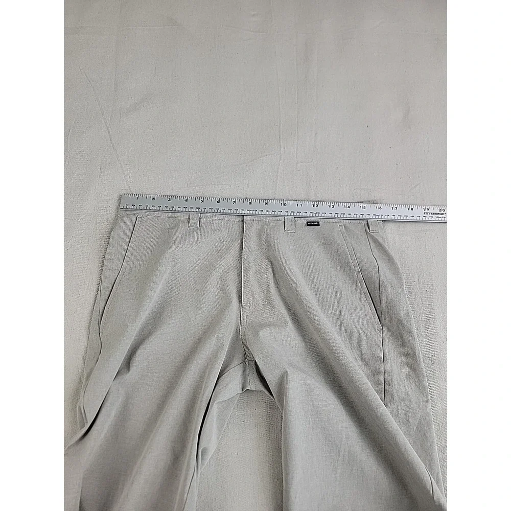 TravisMathew Golf Shorts Mens 30 Grey Heathered Stretch Performance Flat Front